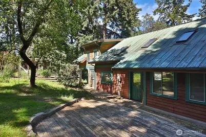 655 Race Road, Coupeville, WA 98239 - Photo 9