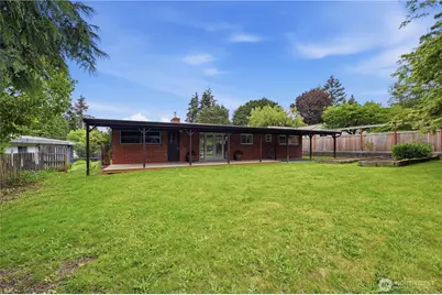627 SW Normandy Road, Normandy Park, WA 98166 - Photo 13