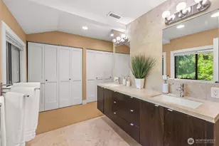 520 176th Ln NE, Bellevue, WA 98008 - Photo 17