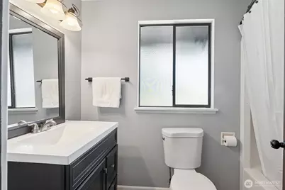 15213 103rd Avenue Ct E, Puyallup, WA 98374 - Photo 5
