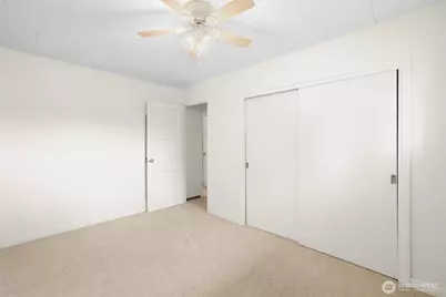 2402 Union Avenue NE, Renton, WA 98059 - Photo 11