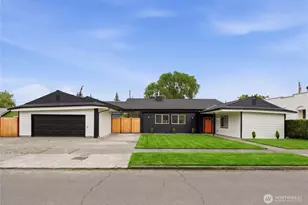 307 S 11th St, Mount Vernon, WA 98274 - Photo 1