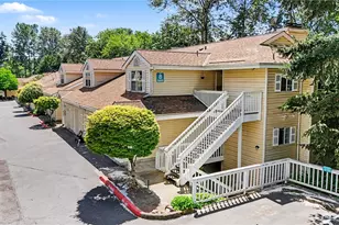 2660 118th Ave SE, Bellevue, WA 98005 - Photo 1