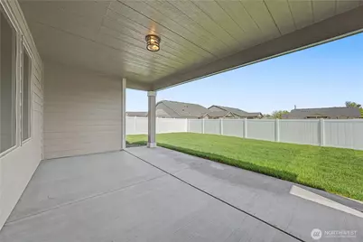 523 N Lessor Loop, Moses Lake, WA 98837 - Photo 35