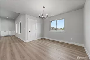 523 N Lessor Loop, Moses Lake, WA 98837 - Photo 9