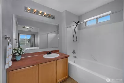 7604 Traditions Avenue NE, Lacey, WA 98516 - Photo 15