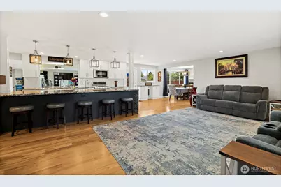 1419 S 240th Street, Des Moines, WA 98198 - Photo 11