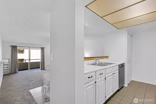 22213 6th Ave S, Des Moines, WA 98198 - Photo 11