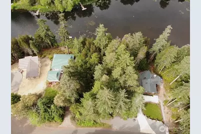11018 Matthews Way, Anderson Island, WA 98303 - Photo 7