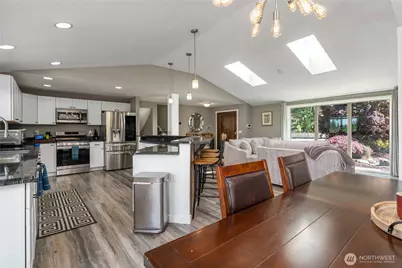 11719 8th Street E, Edgewood, WA 98372 - Photo 5