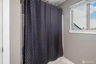 11719 8th St E, Edgewood, WA 98372 - Photo 13