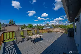 11719 8th St E, Edgewood, WA 98372 - Photo 29
