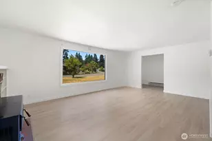 31 Crescent Cir SW, Lakewood, WA 98499 - Photo 5