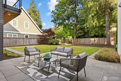 16323 NE 44th Court, Redmond, WA 98052 - Photo 35