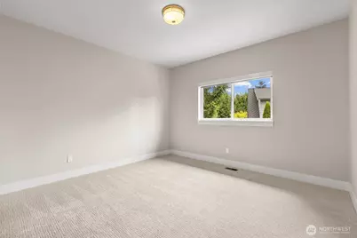 16323 NE 44th Court, Redmond, WA 98052 - Photo 29