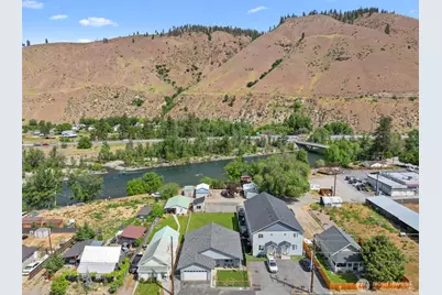 200 W Pleasant Avenue, Cashmere, WA 98815 - Photo 37