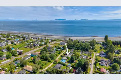 689 Deer Lane, Point Roberts, WA 98281 - Photo 33