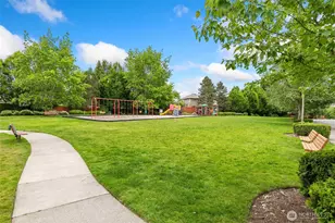 551 241st Ln SE, Sammamish, WA 98074 - Photo 29