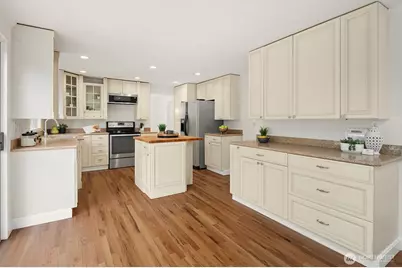 24544 SE 43rd Place, Sammamish, WA 98029 - Photo 9