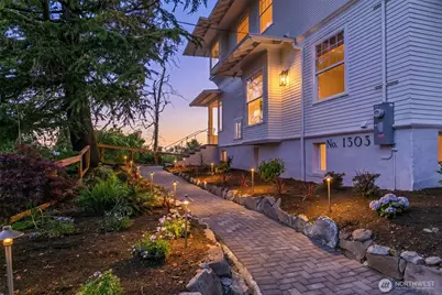 1303 E Lynn Street, Seattle, WA 98102 - Photo 5