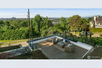 1303 E Lynn Street, Seattle, WA 98102 - Photo 37
