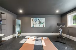 1303 E Lynn St, Seattle, WA 98102 - Photo 33