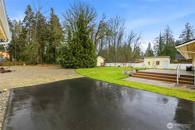 2727 108th Avenue E, Edgewood, WA 98372 - Photo 33
