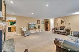 2727 108th Ave E, Edgewood, WA 98372 - Photo 5