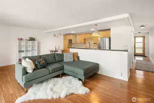 9909 NE 1st, Bellevue, WA 98004 - Photo 17