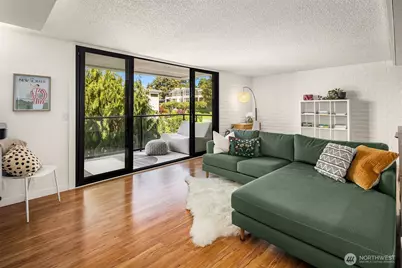 9909 NE 1st #306, Bellevue, WA 98004 - Photo 3