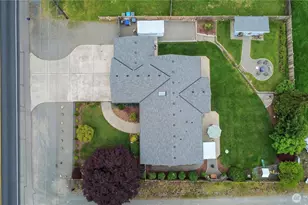 10909 Vickery Ave E, Tacoma, WA 98446 - Photo 37