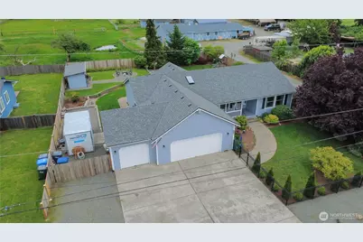 10909 Vickery Avenue E, Tacoma, WA 98446 - Photo 33