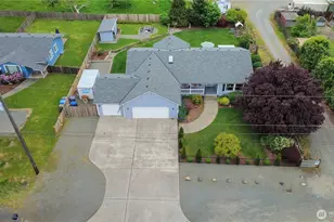 10909 Vickery Ave E, Tacoma, WA 98446 - Photo 35