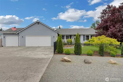 10909 Vickery Avenue E, Tacoma, WA 98446 - Photo 1