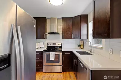 1210 S Lucile Street, Seattle, WA 98108 - Photo 9