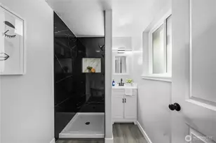 5227 56th Ave S, Seattle, WA 98118 - Photo 13