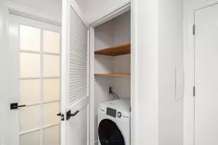 2633 Franklin Ave E, Seattle, WA 98102 - Photo 19