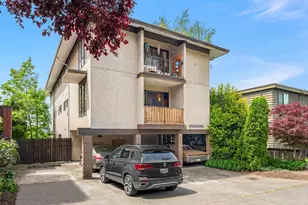 2633 Franklin Ave E, Seattle, WA 98102 - Photo 23