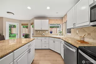 21616 SE 257th Pl, Maple Valley, WA 98038 - Photo 11