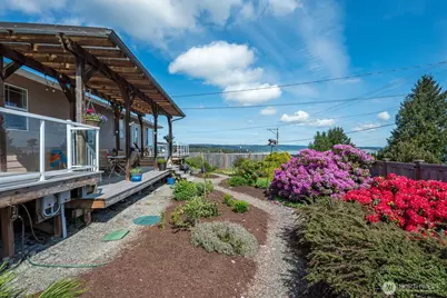 510 Sunnycrest, Camano Island, WA 98282 - Photo 37