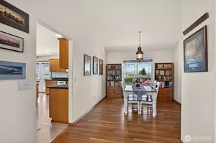 510 Sunnycrest, Camano Island, WA 98282 - Photo 13