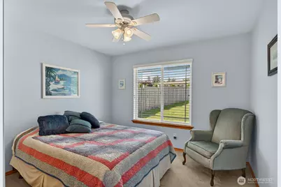 510 Sunnycrest, Camano Island, WA 98282 - Photo 23