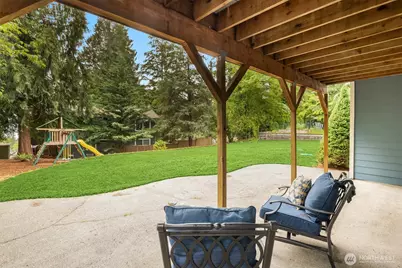 211 210th Avenue NE, Sammamish, WA 98074 - Photo 25
