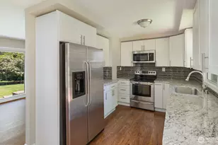 14028 Serene Way, Lynnwood, WA 98087 - Photo 17