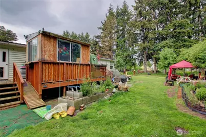 7185 Old Hwy 99 N Road, Burlington, WA 98233 - Photo 11