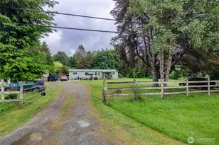 7185 Old Hwy 99 North Rd, Burlington, WA 98233 - Photo 3