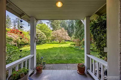 4999 Erlands Point Road NW, Bremerton, WA 98312 - Photo 33