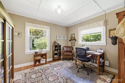 4999 Erlands Point Road NW, Bremerton, WA 98312 - Photo 25