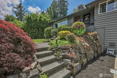 829 Maplewood Avenue, Kent, WA 98030 - Photo 35
