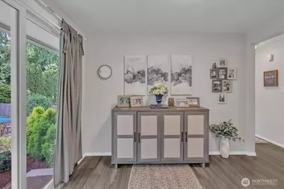 829 Maplewood Avenue, Kent, WA 98030 - Photo 17